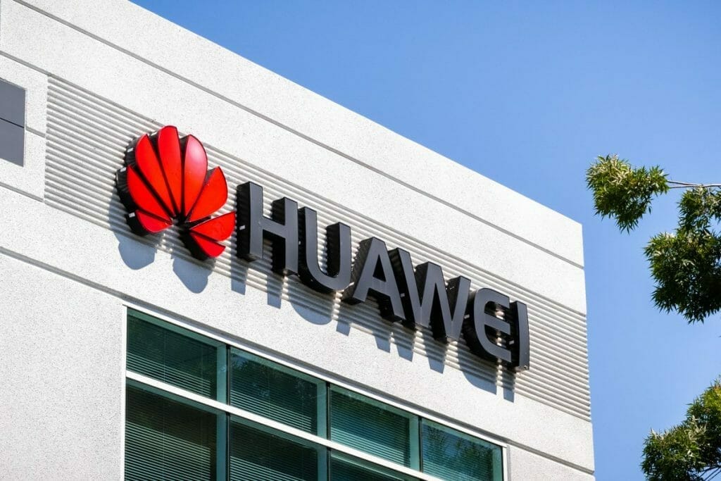 Krajowa Izba Klastrow Energii powitala w swoich szeregach firme Huawei
